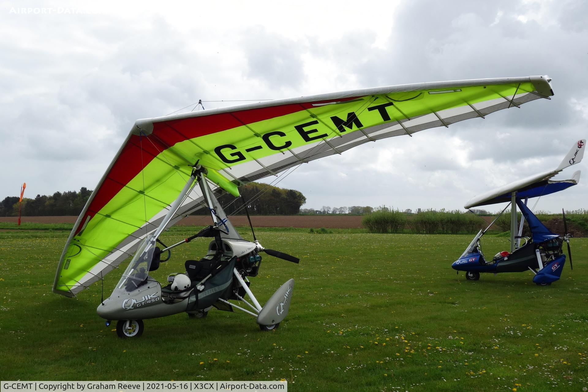 G-CEMT, 2007 P&M Aviation Quik GT450 C/N 8251, Parked at Northrepps.
