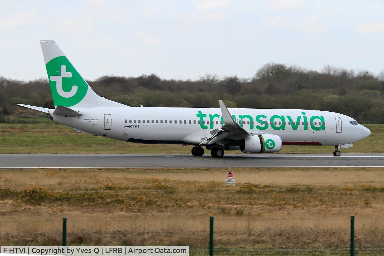 F-HTVI, 2018 Boeing 737-8K2 C/N 62164, Boeing 737-8K2, Reverse thrust landing rwy 07R, Brest-Bretagne airport (LFRB-BES)
