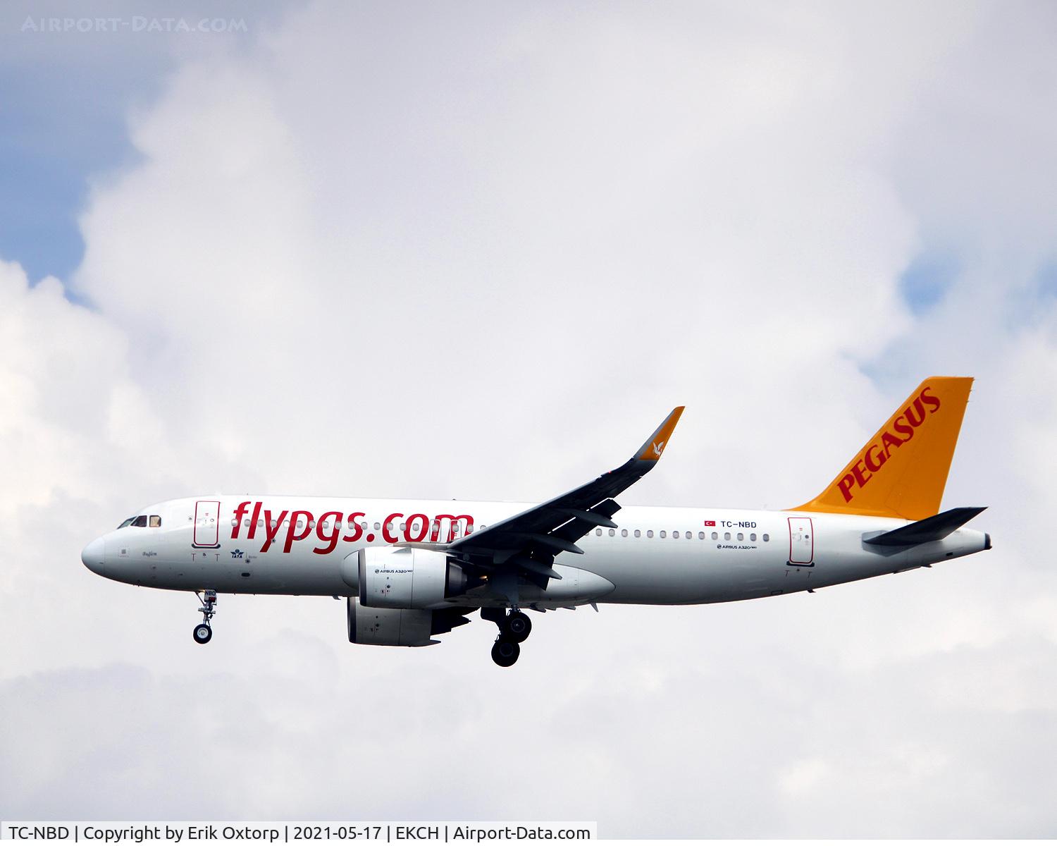 TC-NBD, 2016 Airbus A320-251N C/N 7162, TC-NBD landing rw 22L