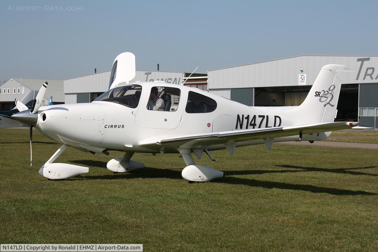 N147LD, 2004 Cirrus SR22 G2 C/N 0937, at ehmz