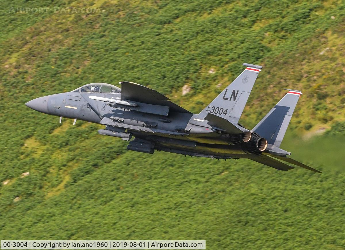 00-3004, 2000 McDonnell Douglas F-15E Strike Eagle C/N 1370/E231, LFA07