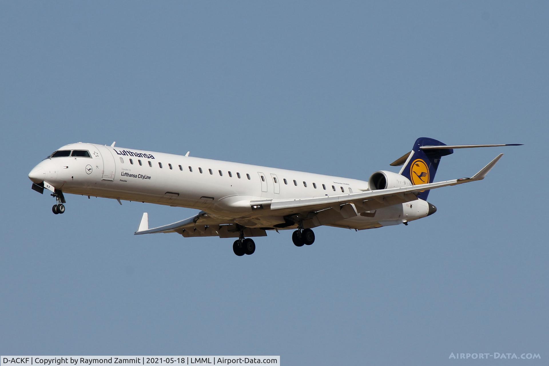 D-ACKF, 2006 Bombardier CRJ-900LR (CL-600-2D24) C/N 15083, Bombardier CRJ-900LR D-ACKF Lufthansa
