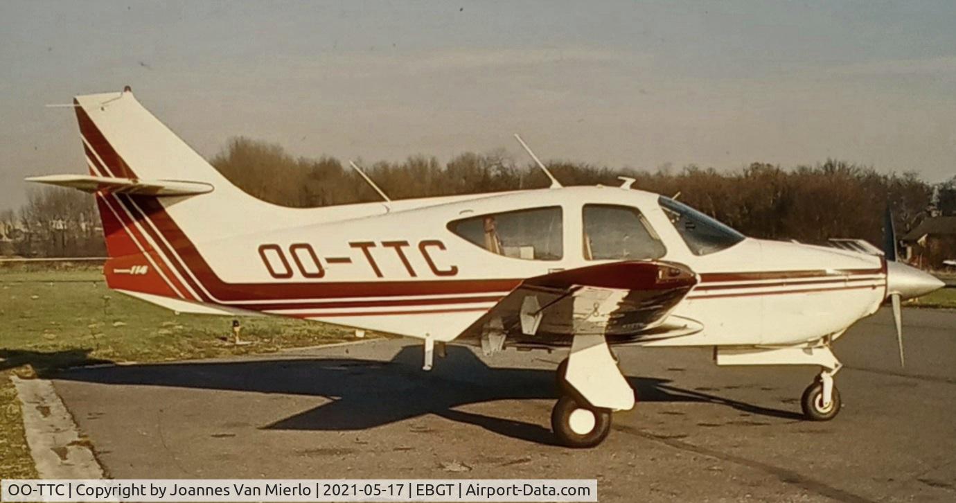 OO-TTC, 1977 Rockwell International 114 Commander C/N 14229, Scan from slide