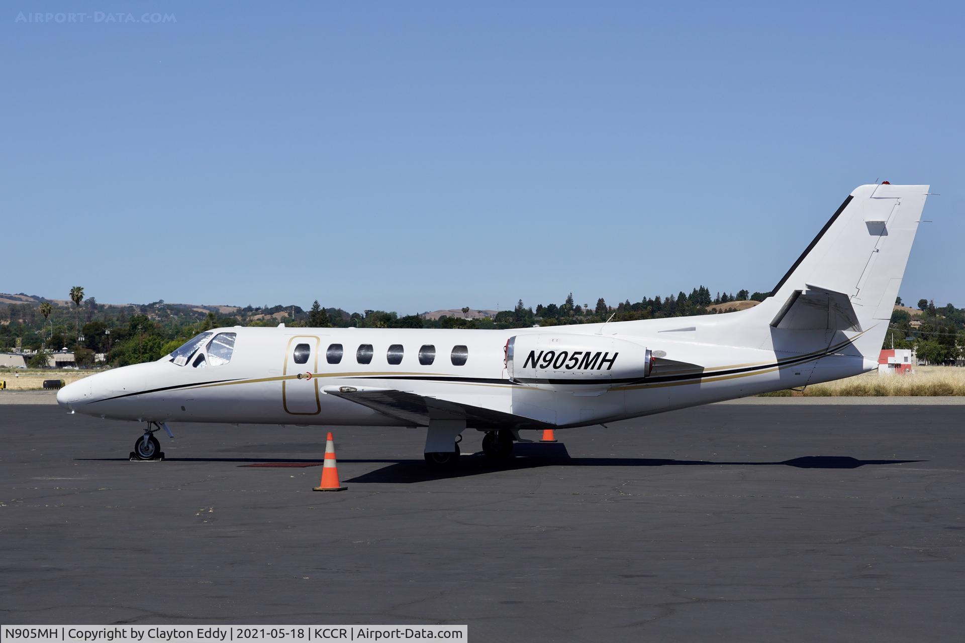 N905MH, 1982 Cessna 550 Citation II C/N 550-0454, Buchanan Field Concord California 2021.