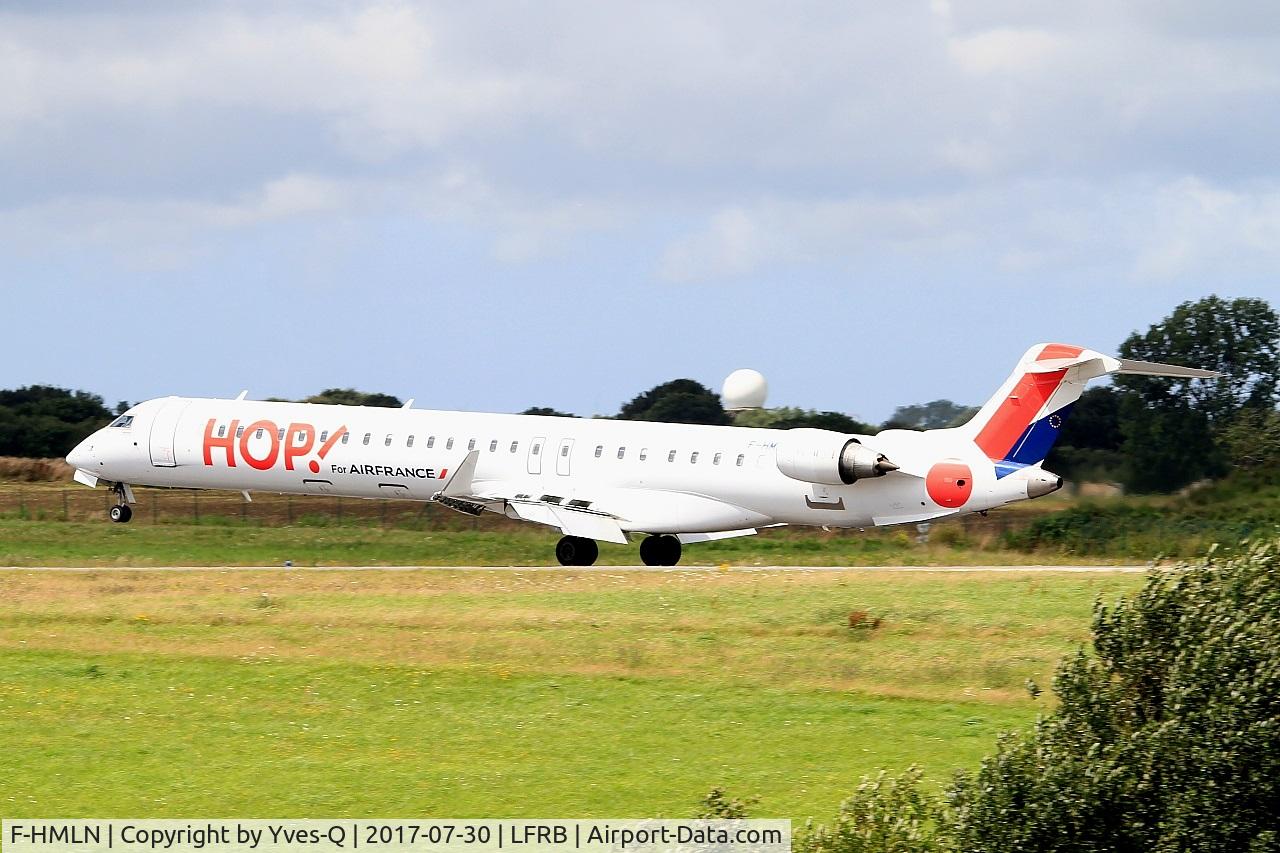 F-HMLN, 2012 Bombardier CRJ-1000EL NG (CL-600-2E25) C/N 19024, Bombardier CRJ-1000EL NG, Landing rwy 25L, Brest-Bretagne Airport (LFRB-BES)