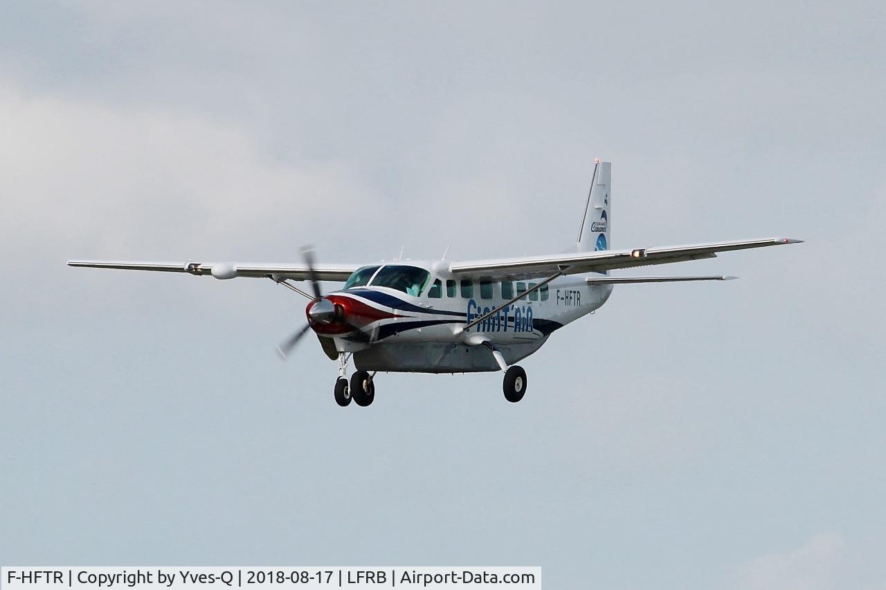 F-HFTR, 2008 Cessna 208B Grand Caravan C/N 208B-2041, Cessna 208B Grand Caravan, Short approach rwy 25L, Brest-Bretagne Airport (LFRB-BES)