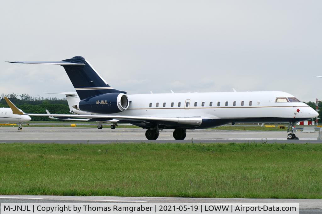 M-JNJL, 2000 Bombardier BD-700-1A10 Global Express C/N 9046, private Bombardier Global Express