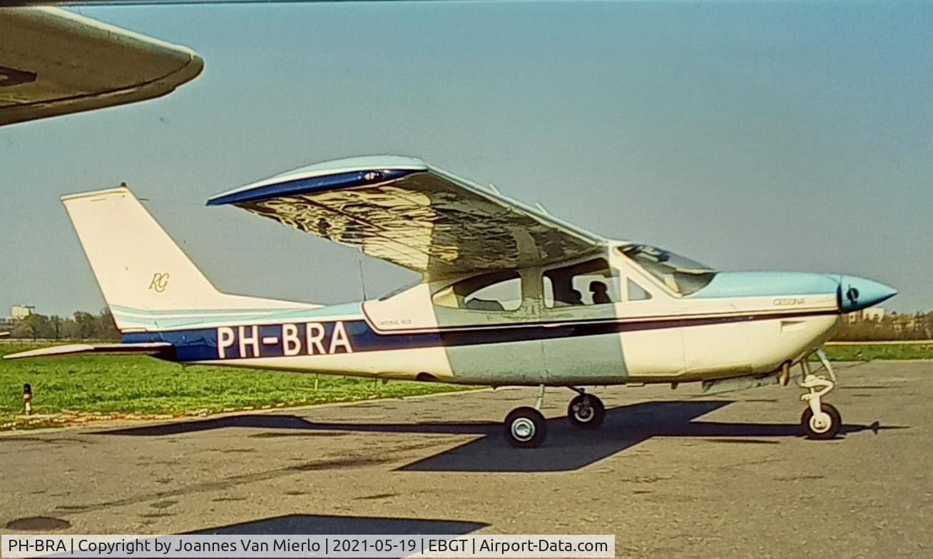 PH-BRA, 1977 Cessna 177RG Cardinal C/N 177RG1295, scan from slide