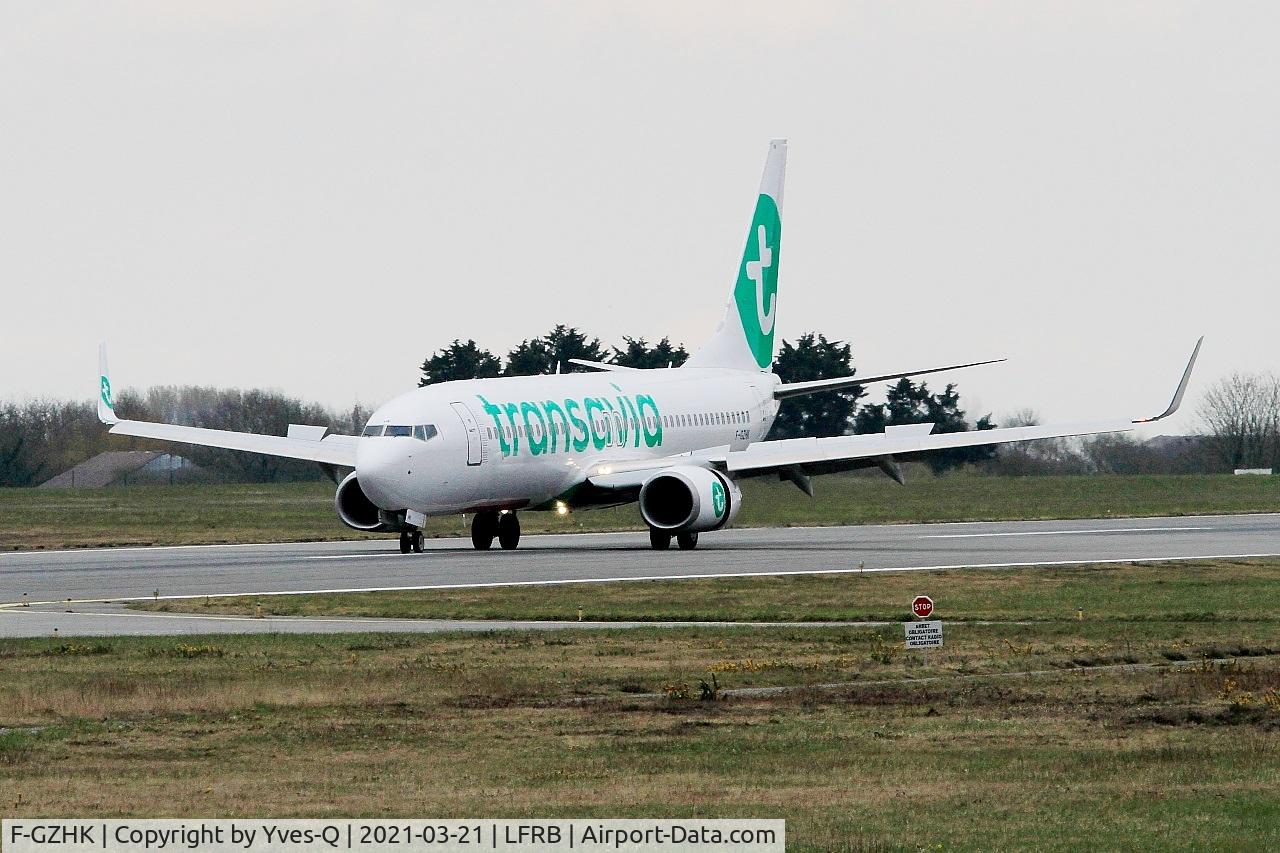 F-GZHK, 2014 Boeing 737-8K2 C/N 37790, Boeing 737-8K2, Taxiing rwy 07R, Brest-Bretagne Airport (LFRB-BES)