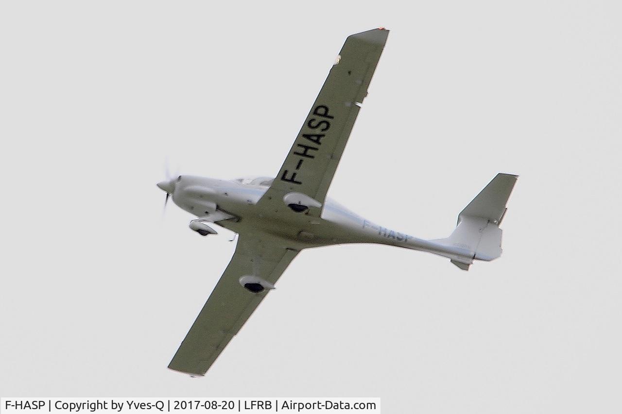 F-HASP, 2007 Diamond DA-40 Diamond Star C/N 40.281, Diamond DA-40 Diamond Star, Take off rwy 25L, Brest-Bretagne airport (LFRB-BES)