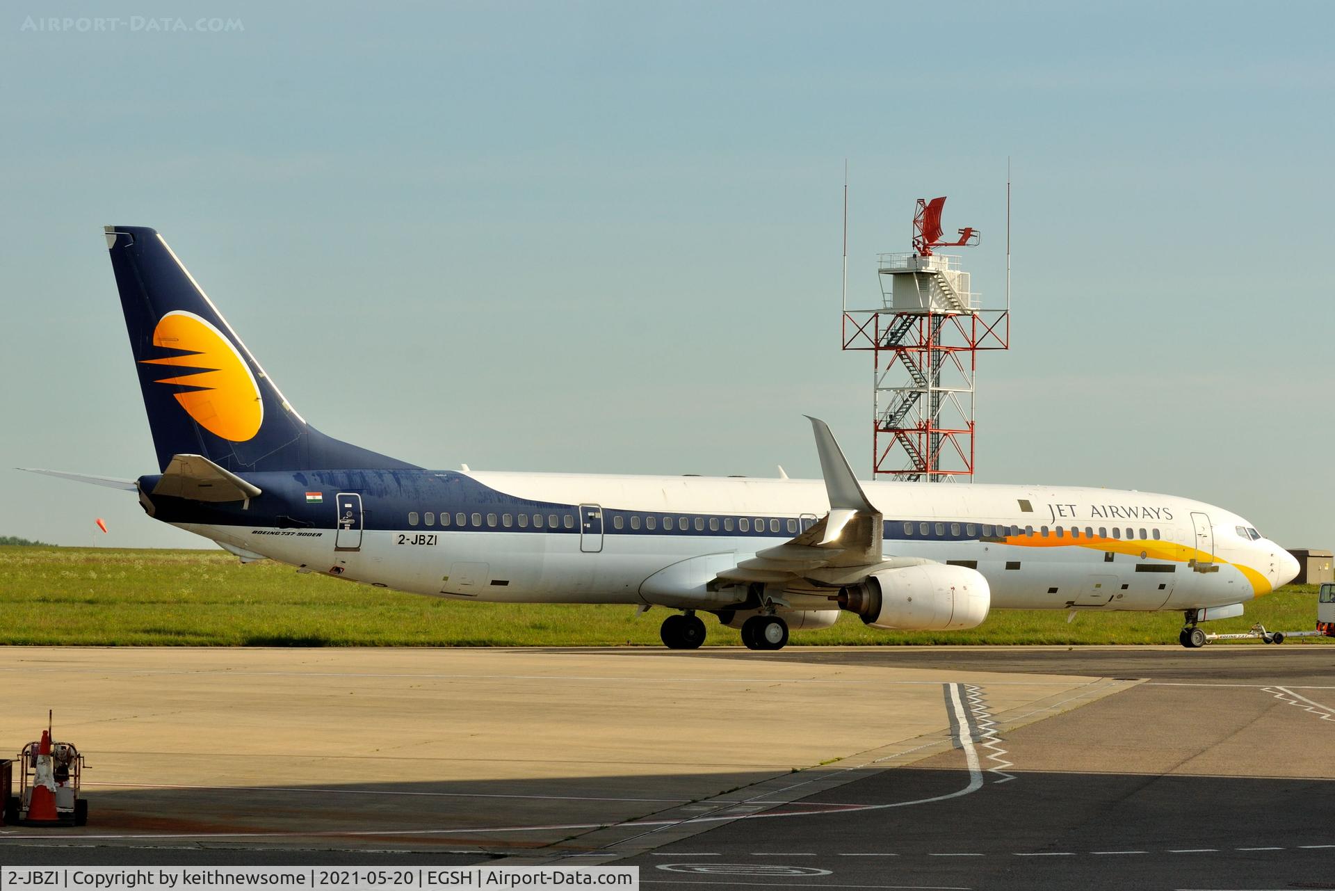 2-JBZI, 2008 Boeing 737-96NER C/N 36539, Towed to spray shop to become UR-SQL with Sky Up Airlines.