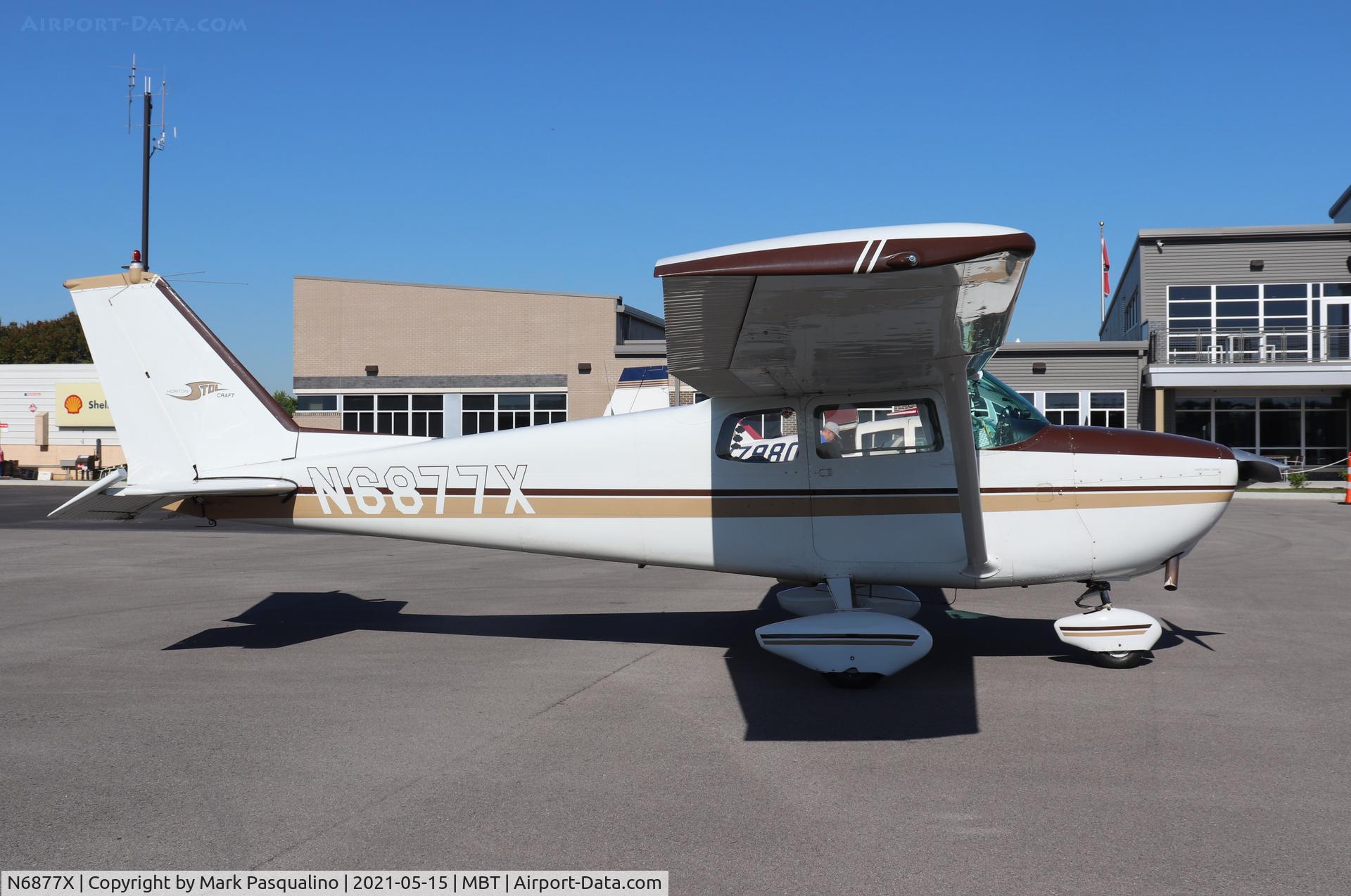 N6877X, 1960 Cessna 172B C/N 17247777, Cessna 172B