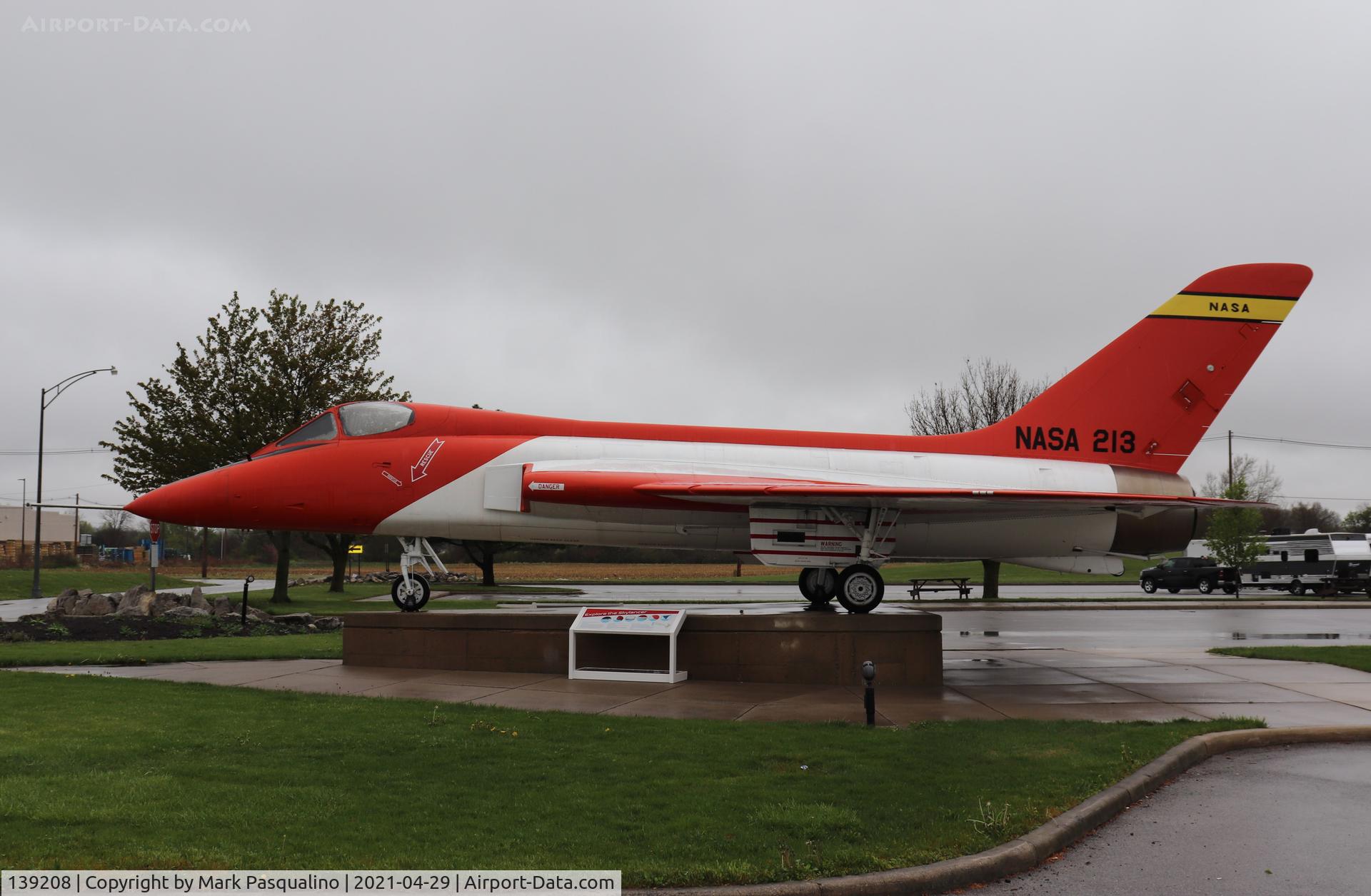 139208, Douglas F5D-1 Skylancer C/N 11282, Douglas F5D-1 Located at Neil Armstrong Museum