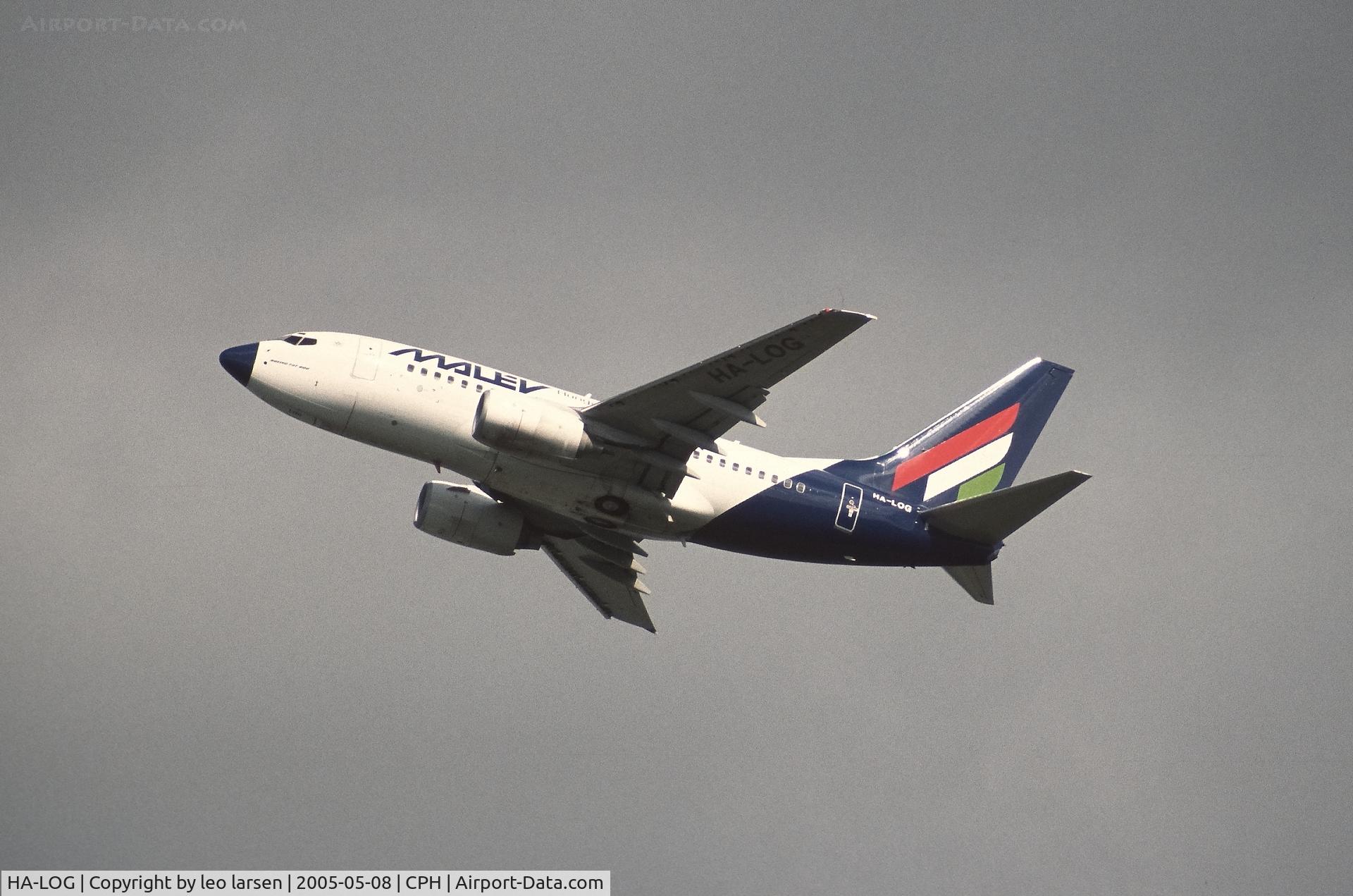 HA-LOG, 2004 Boeing 737-6Q8 C/N 28261, Copenhagen 8.5.2005
