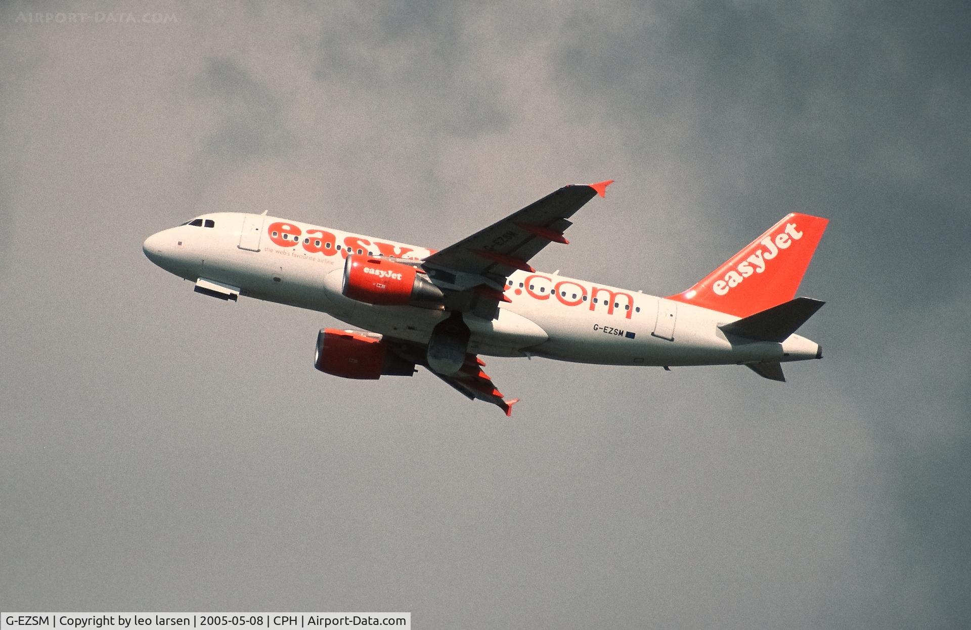 G-EZSM, 2003 Airbus A319-111 C/N 2062, Copenhagen 8.5.2005