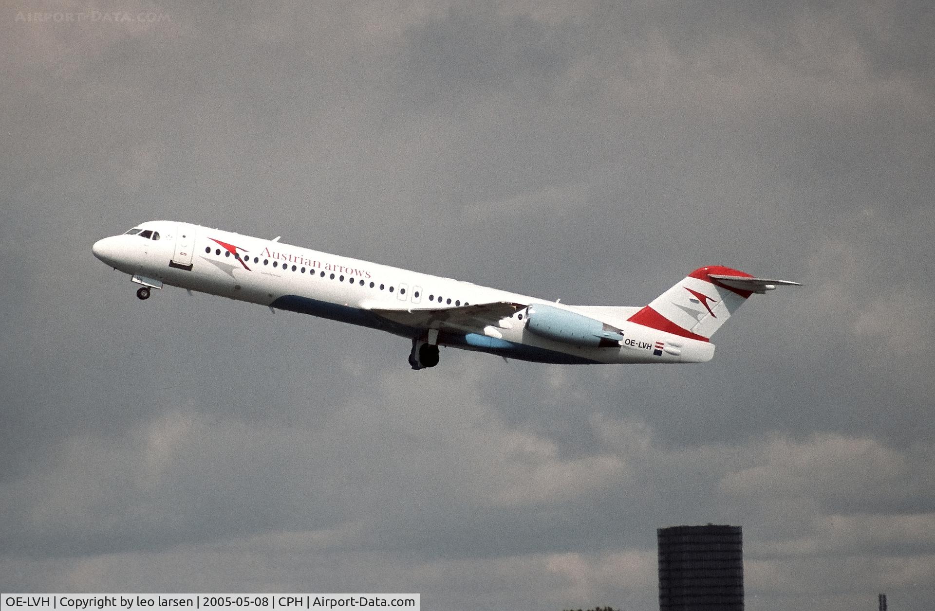 OE-LVH, 1993 Fokker 100 (F-28-0100) C/N 11456, Copenhagen 8.5.2005