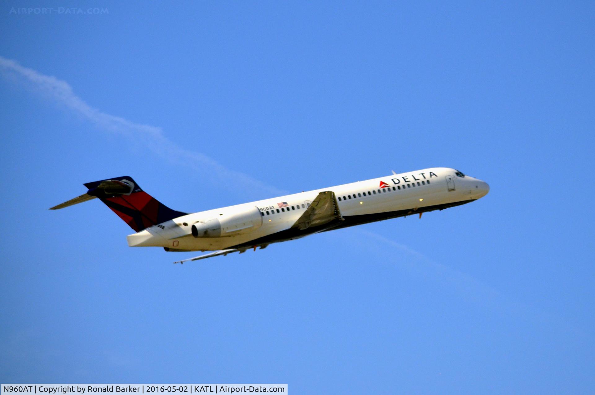 N960AT, 2001 Boeing 717-200 C/N 55022, Departure Atlanta