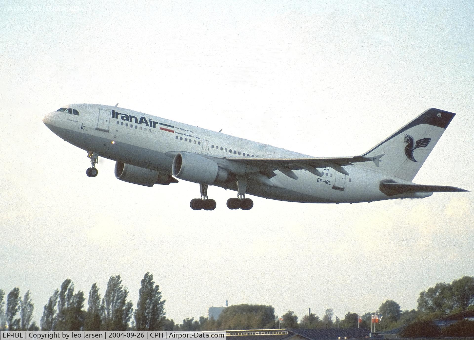 EP-IBL, 1987 Airbus A310-304 C/N 436, Copenhagen 26.9.2004