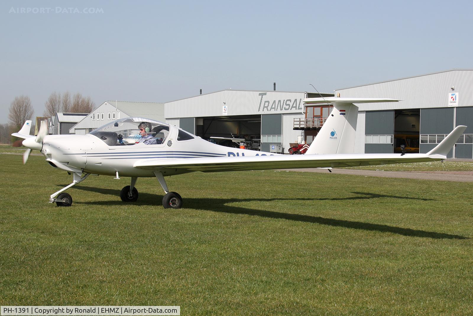 PH-1391, Diamond HK-36TC-100 Super Dimona C/N 36810, at ehmz