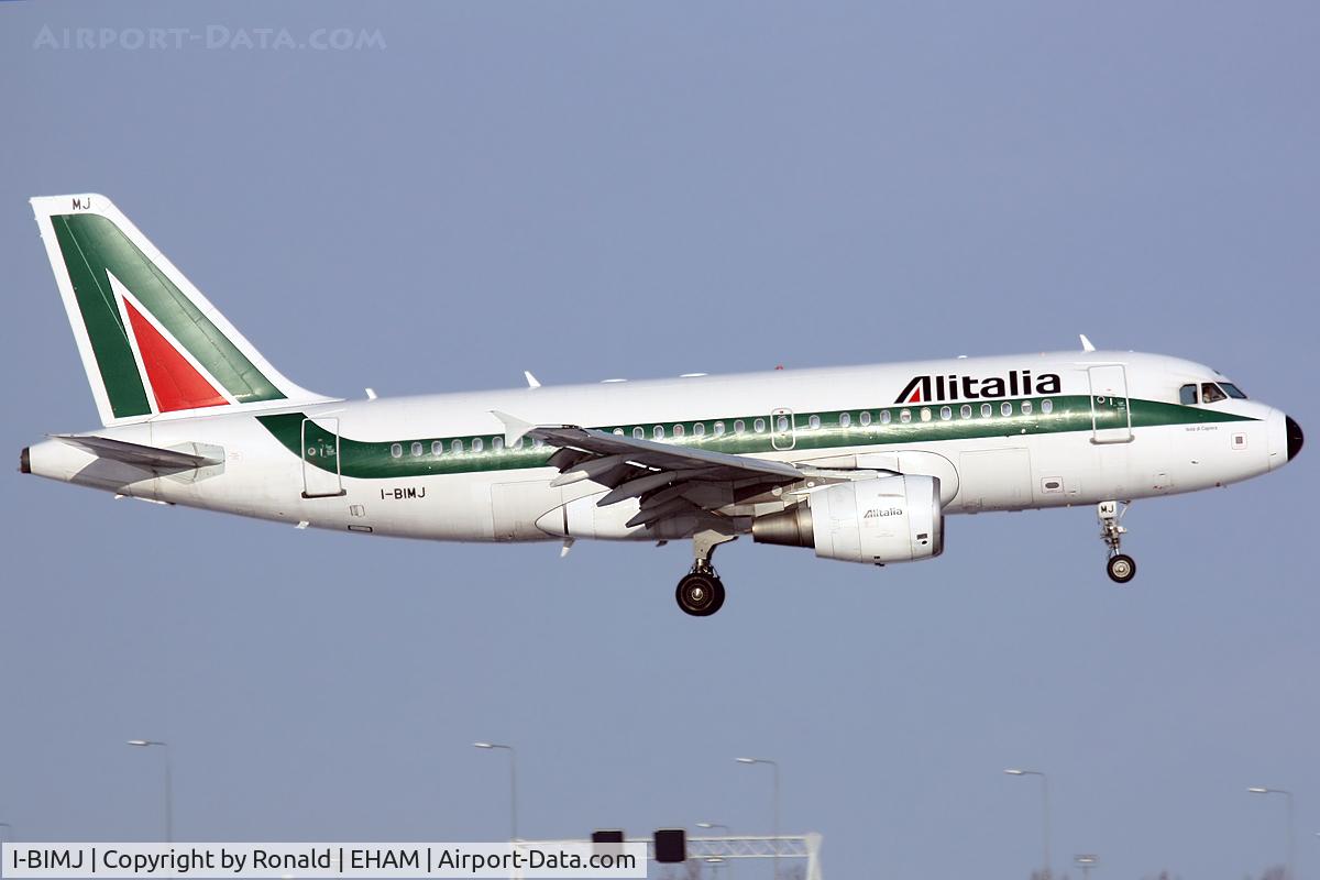 I-BIMJ, 2002 Airbus A319-112 C/N 1779, at spl