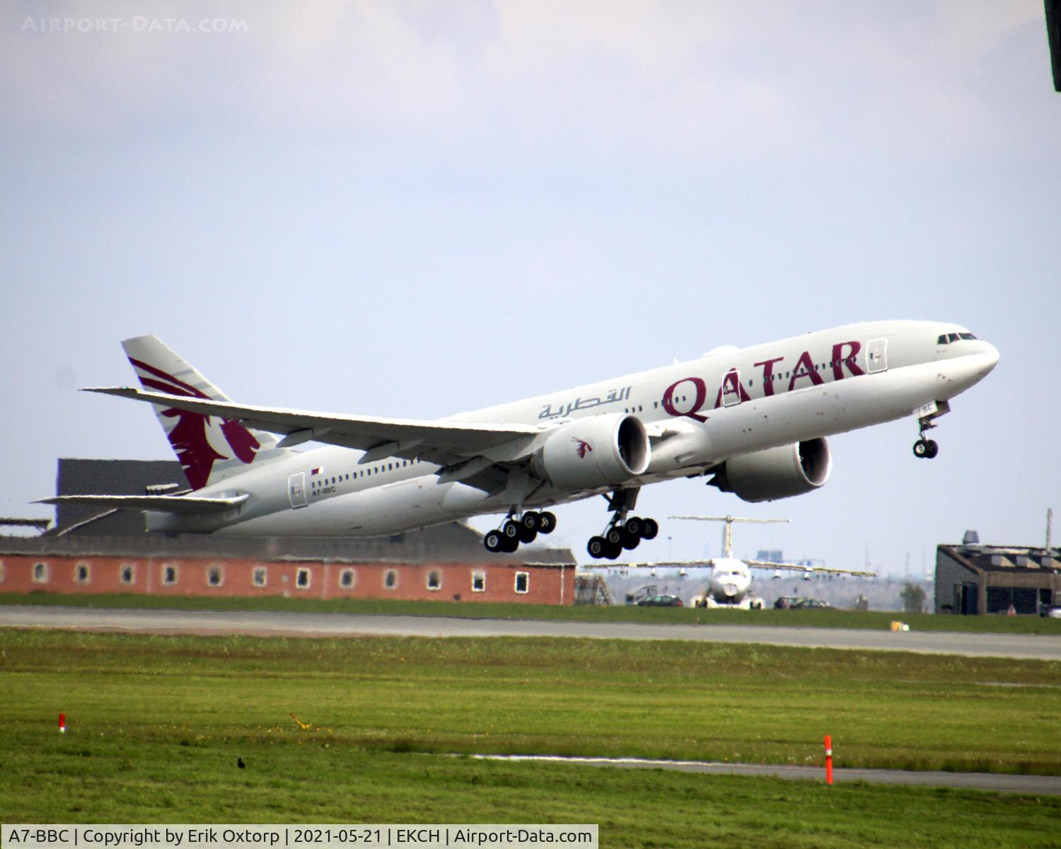 A7-BBC, 2009 Boeing 777-2DZ/LR C/N 36015, A7-BBC taking off rw 22L