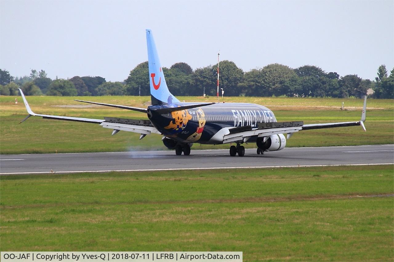 OO-JAF, 2007 Boeing 737-8K5 C/N 35133, Boeing 737-8K5, Landing rwy 25L, Brest-Bretagne airport (LFRB-BES)