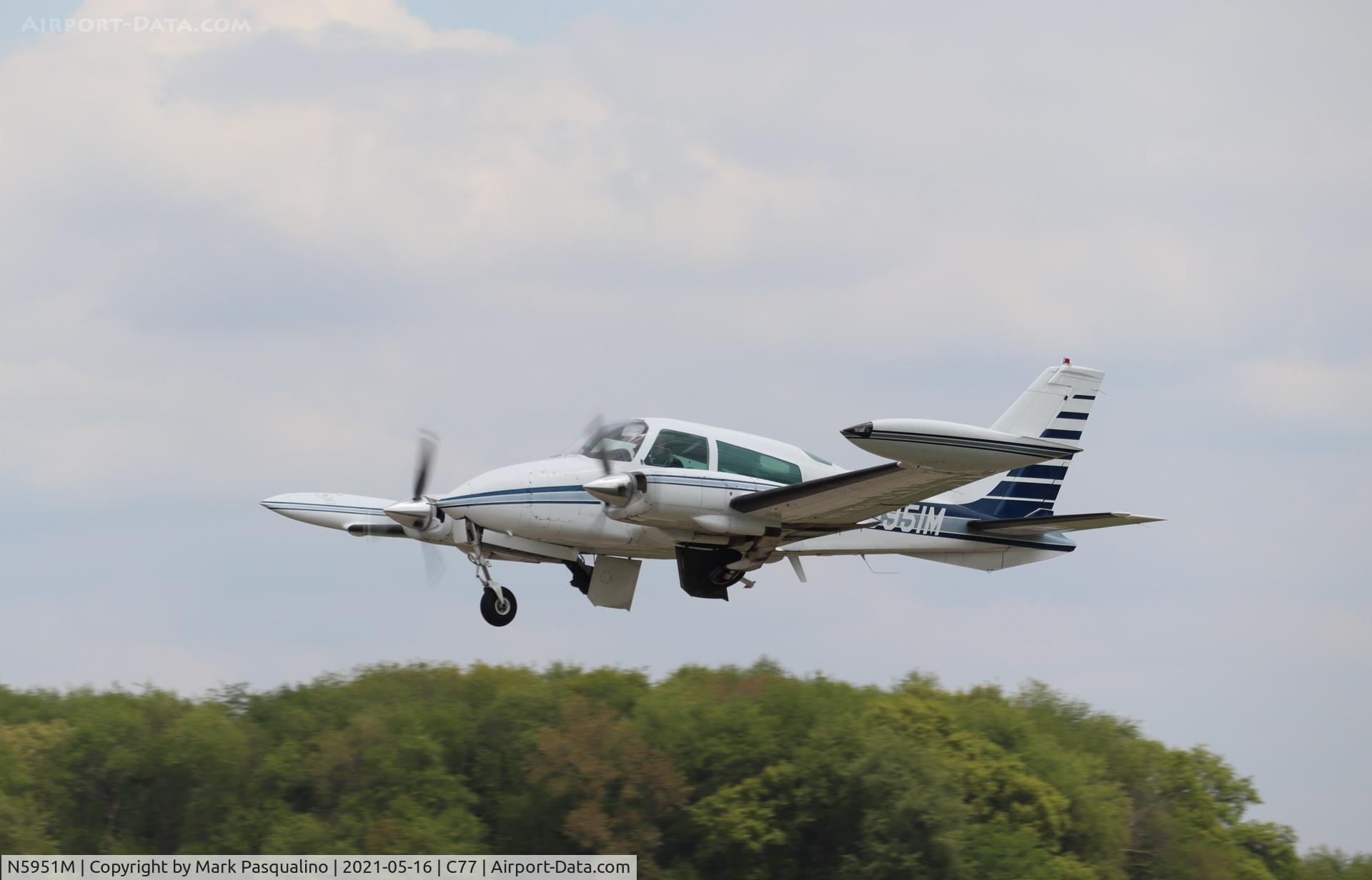 N5951M, 1973 Cessna 310Q C/N 310Q0737, Cessna 310Q