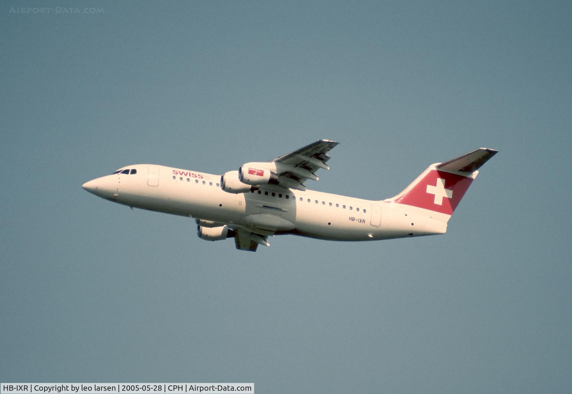 HB-IXR, 1996 British Aerospace Avro 146-RJ100 C/N E3281, Copenhagen 28.5.2005