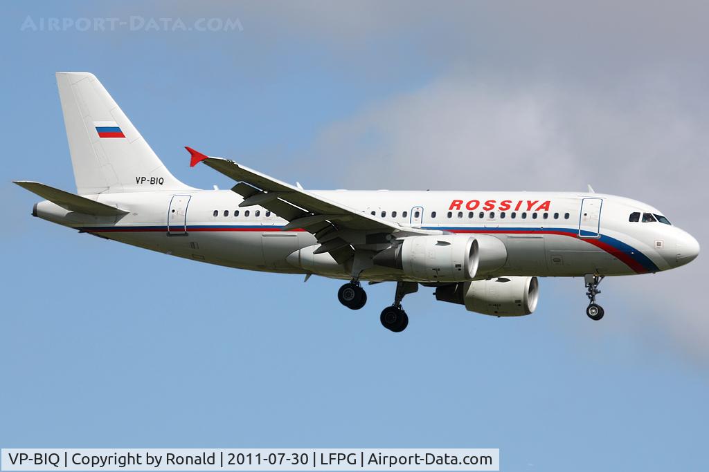 VP-BIQ, 2003 Airbus A319-111 C/N 1890, at cdg