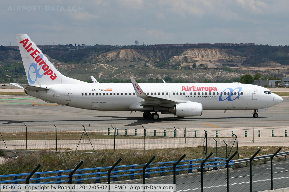 EC-KCG, 2007 Boeing 737-85P C/N 33981, at mad