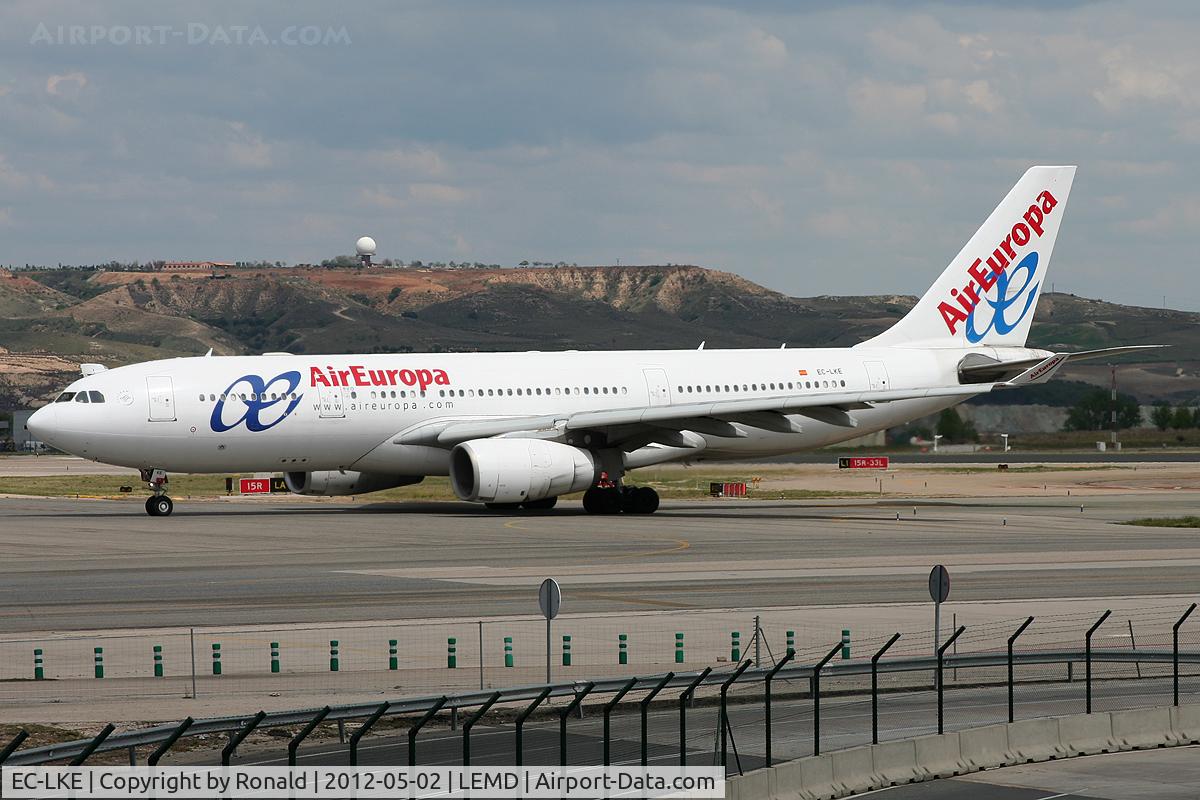 EC-LKE, 2002 Airbus A330-243 C/N 461, at mad