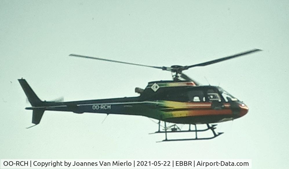 OO-RCH, 1991 Aerospatiale AS-350B-2 Ecureuil C/N 2493, scan from slide