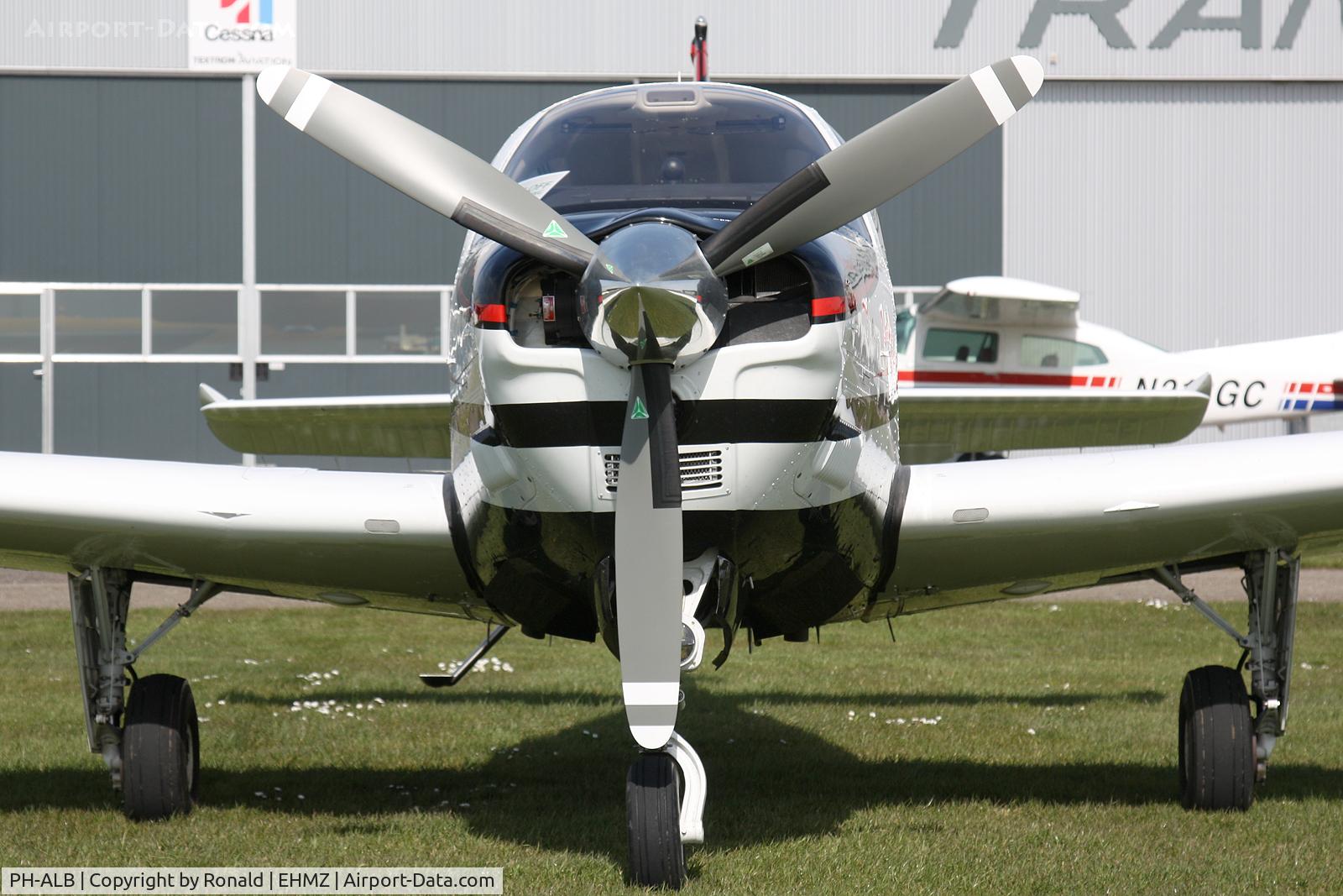 PH-ALB, 2014 Beechcraft G36 Bonanza C/N E-4023, at ehmz