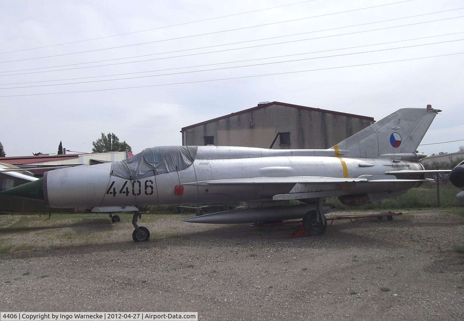 4406, 1966 Mikoyan-Gurevich MiG-21PFM C/N 94A4406, Mikoyan i Gurevich MiG-21PFM FISHBED-F at the Musee Aeronautique, Orange