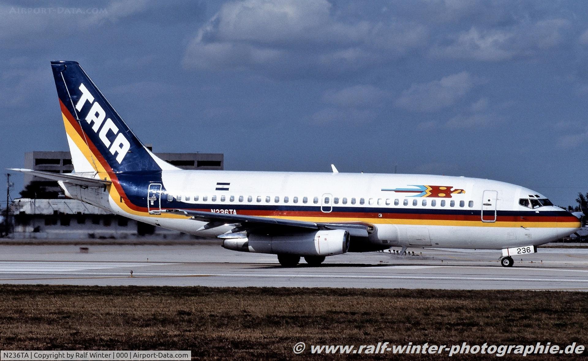 N236TA, 1968 Boeing 737-244 C/N 19708, Boeing 737-244 - TA TAI TACA International Airlines - 19708 - N236TA