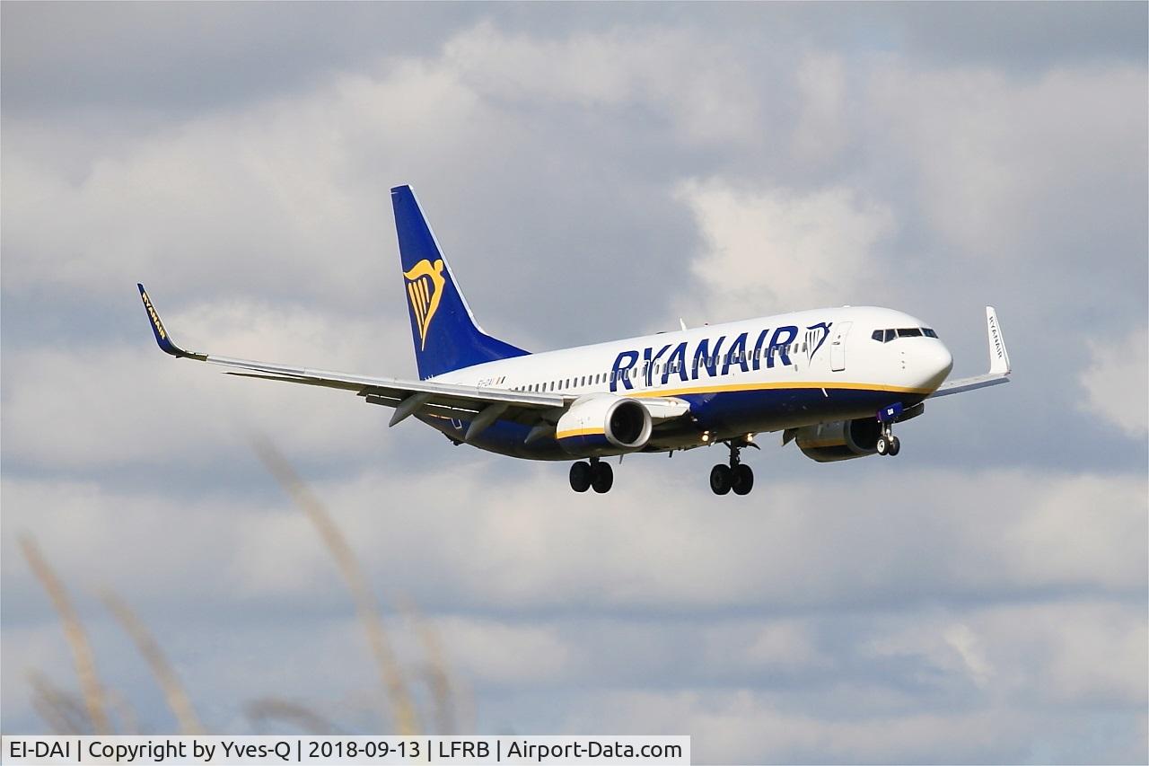 EI-DAI, 2003 Boeing 737-8AS C/N 33547, Boeing 737-8AS, Short approach rwy 07R, Brest-Bretagne airport (LFRB-BES)