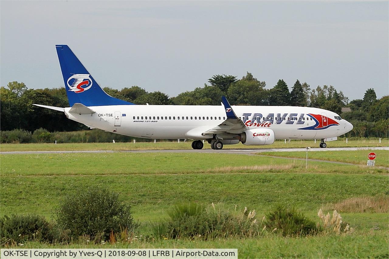 OK-TSE, 2014 Boeing 737-81D C/N 39437, Boeing 737-81D, Taxiing rwy 25L, Brest-Bretagne airport (LFRB-BES)