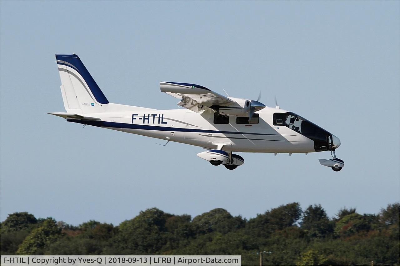 F-HTIL, 2018 Vulcanair P.68 Observer 2 C/N 507-49/OB2, Vulcanair P.68 Observer 2, On final rwy 07R, Brest-Bretagne airport (LFRB-BES)