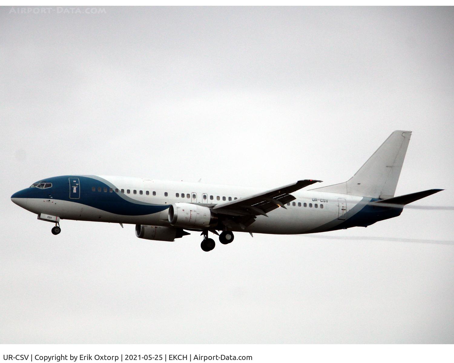 UR-CSV, 1994 Boeing 737-4K5 C/N 27831, UR-CSV landing rw 22L