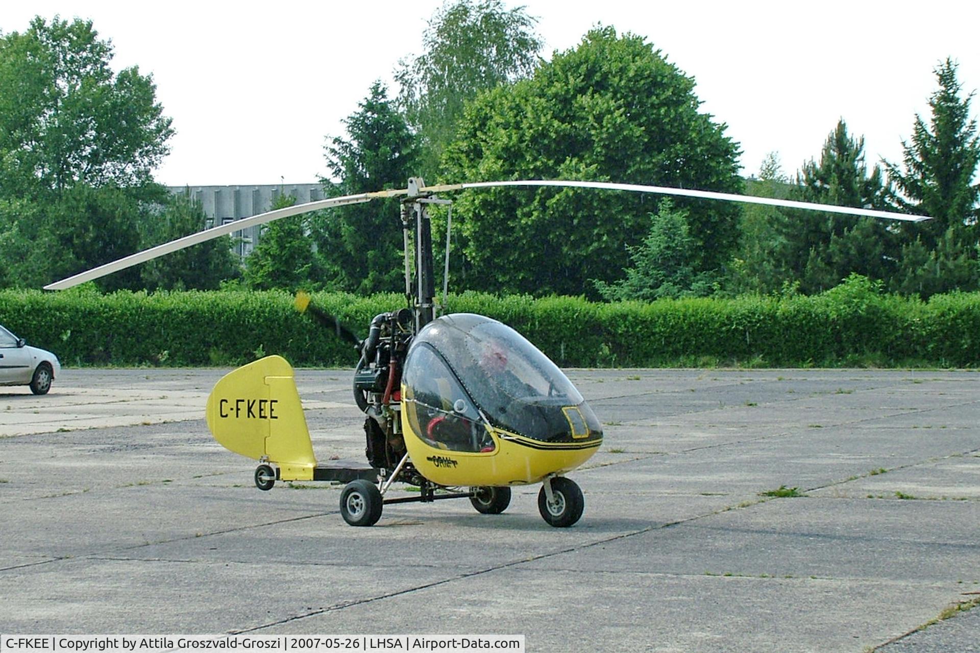 C-FKEE, 1991 RAF 2000 GTX SE C/N H2-90-1-7, LHSA - Szentkirályszabadja Airport, Hungary