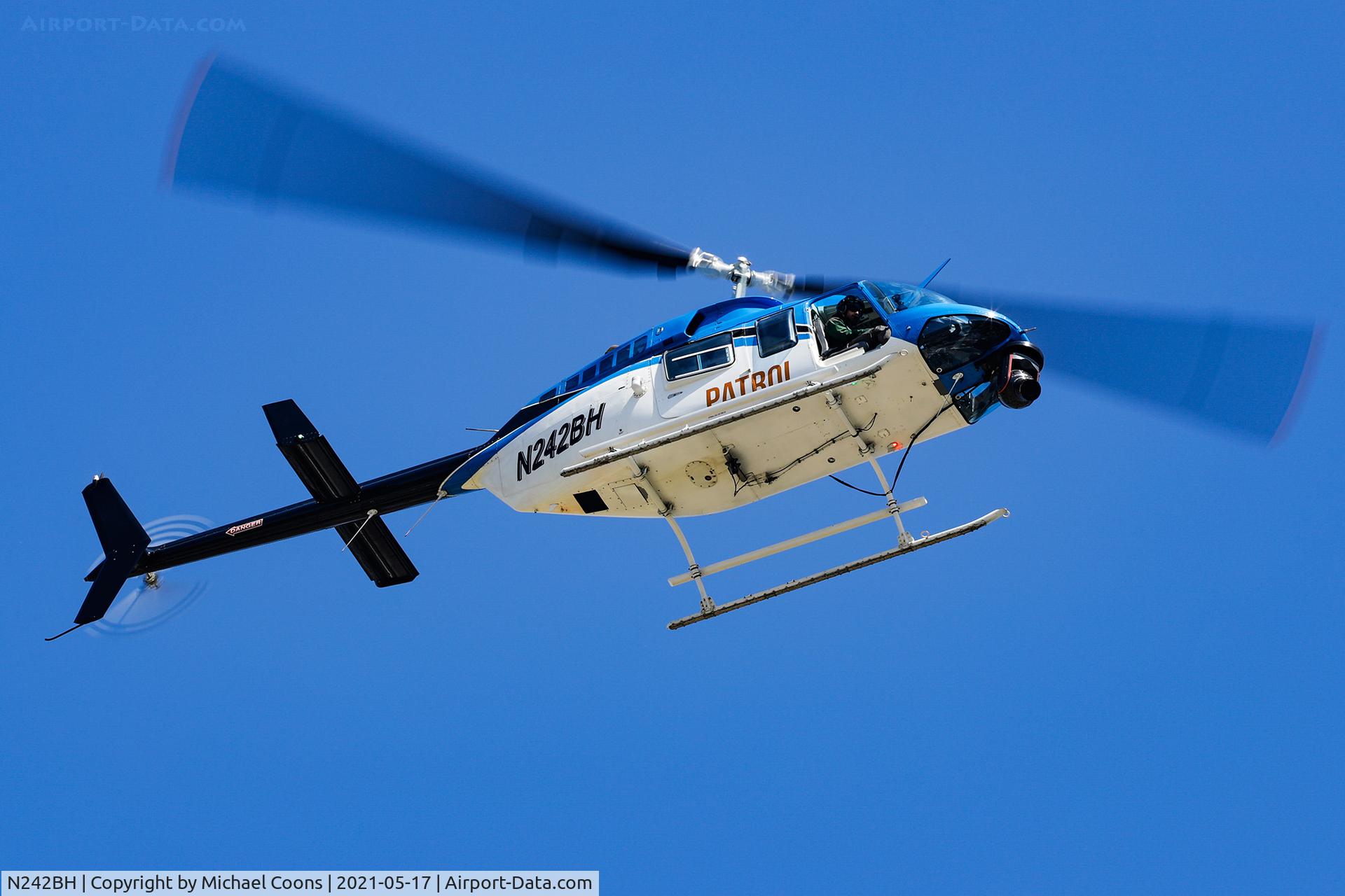 N242BH, 1980 Bell 206L-1 LongRanger II C/N 45506, Bell Long Ranger performing inspection of SCE power lines.
