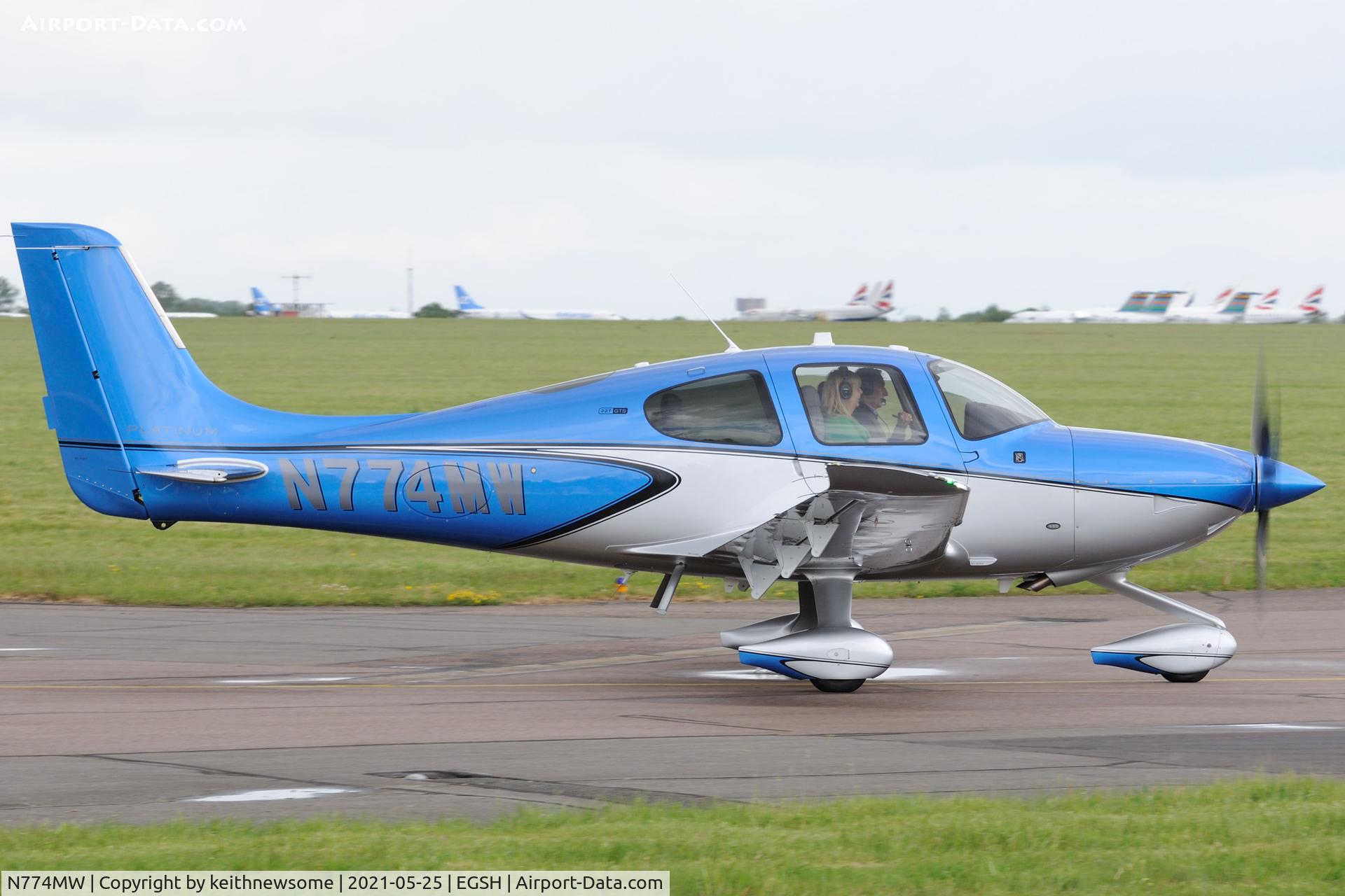 N774MW, 2021 Cirrus SR-22T GTS Platinum C/N 2288, Leaving Norwich.