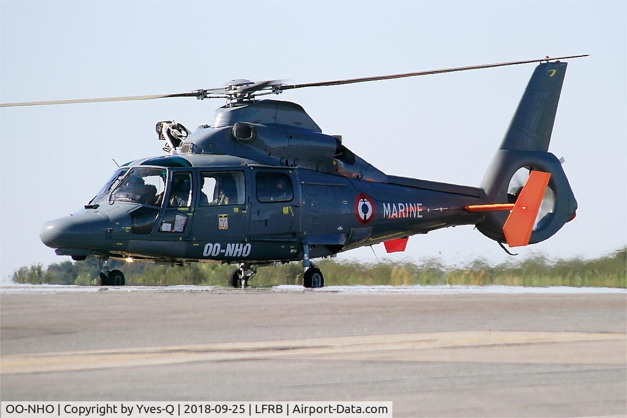 OO-NHO, 2008 Eurocopter AS-365N-3 Dauphin 2 C/N 6809, Eurocopter AS- 365N-3 Dauphin 2, Landing, Brest-Bretagne airport (LFRB-BES)