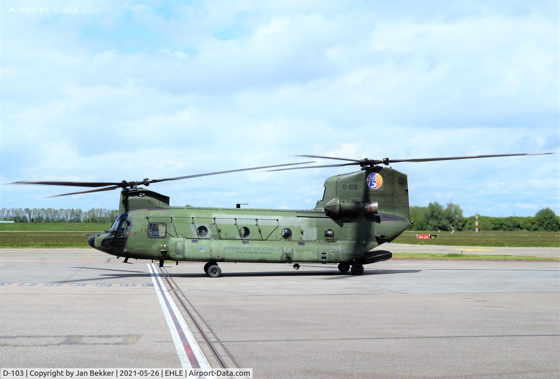 D-103, 2004 Boeing CH-47D Chinook C/N M.4103, Lelystad Airport