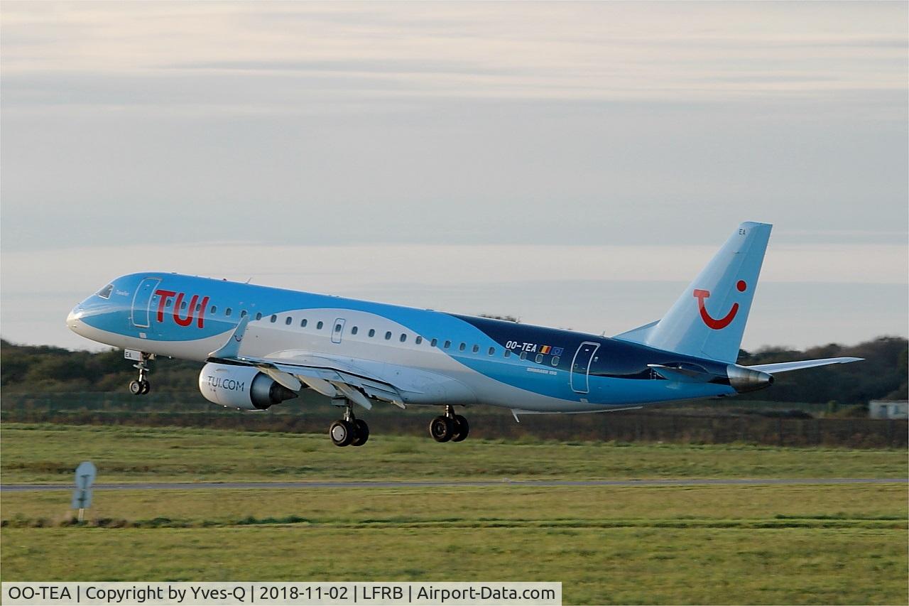OO-TEA, 2014 Embraer 190LR (ERJ-190-100LR) C/N 19000665, Embraer 190LR, Landing rwy 25L, Brest-Bretagne Airport (LFRB-BES)