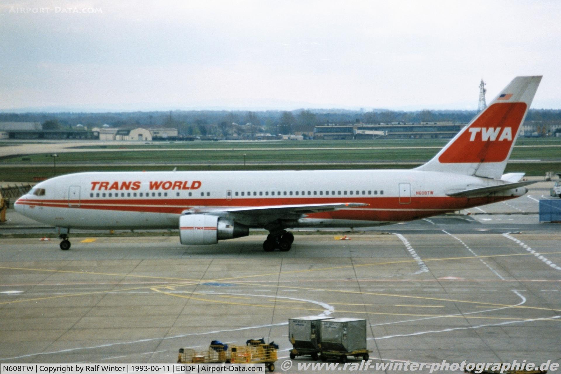 N608TW, 1983 Boeing 767-231 C/N 22571, Boeing 767-231BDSF - TW TWA Trans World Airlines - 22571 - N608TW - 06.1993 - FRA