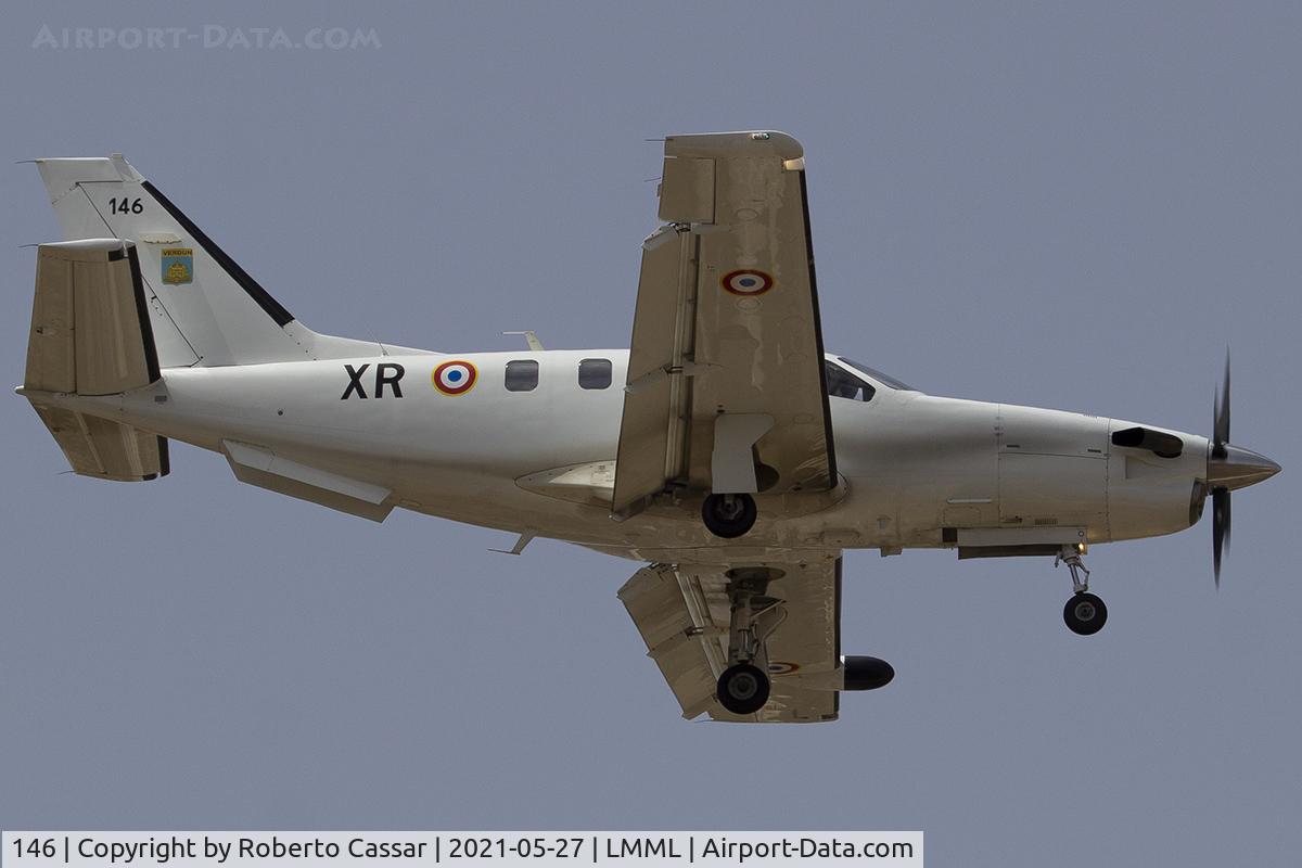 146, 1999 Socata TBM-700A C/N 146, Runway 31