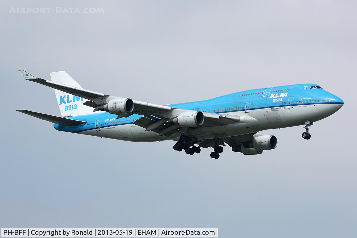 PH-BFF, 1990 Boeing 747-406BC C/N 24202, at spl