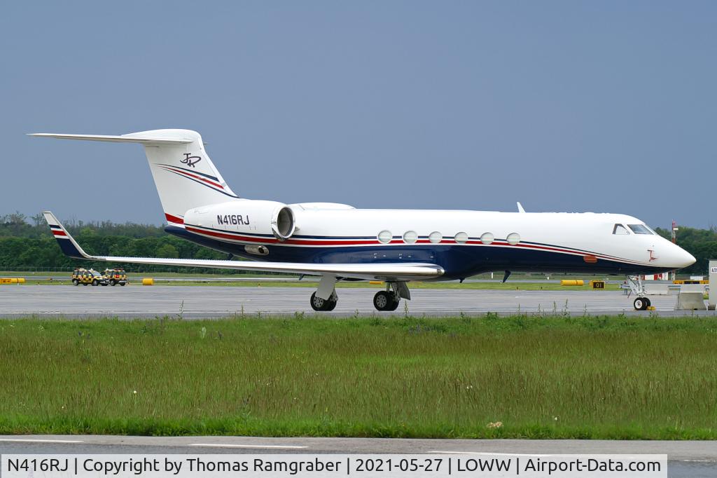 N416RJ, 1999 Gulfstream V C/N 587, private Gulfstream V