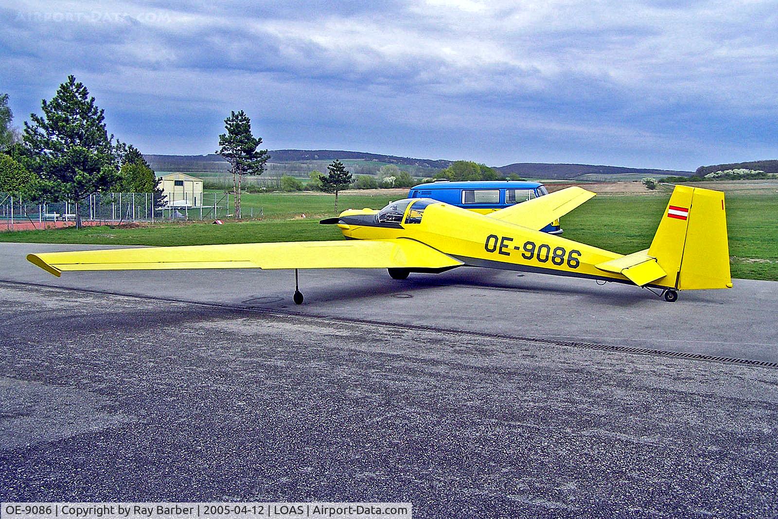 OE-9086, Scheibe SF-25C Falke C/N 4495, OE-9086   Scheibe SF-25C Falke [4495] Spitzerberg~OE 12/04/2005